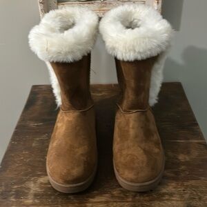 Excellent size 10 SO Abigail chestnut boots